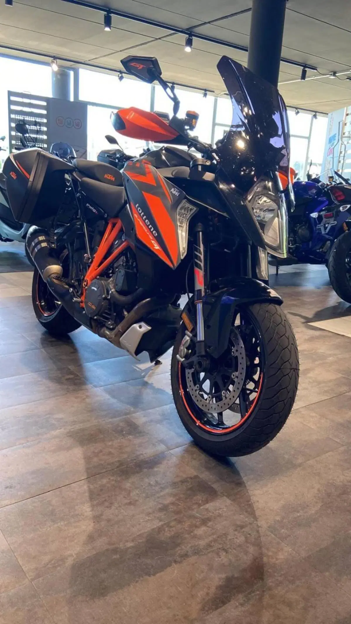 KTM 1290 Super Duke GT (2019 - 20) (4)