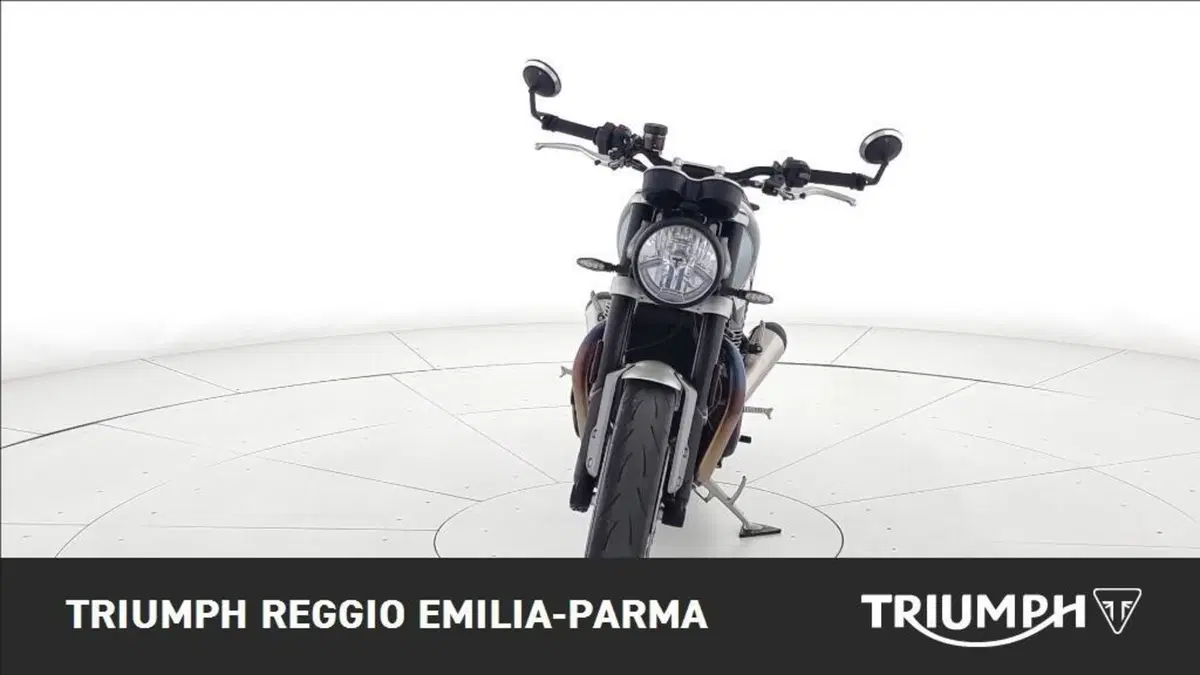 Triumph Speed Twin 1200 Breitling Limited Edition (2022 - 24) (6)