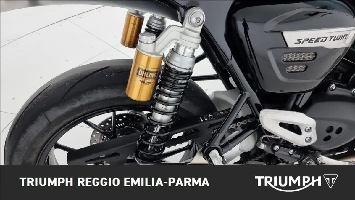 Triumph Speed Twin 1200 Breitling Limited Edition (2022 - 24) (19)