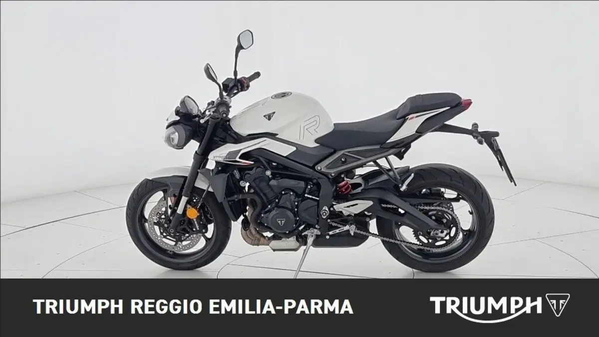 Triumph Street Triple 765 R (2023 - 26) (4)