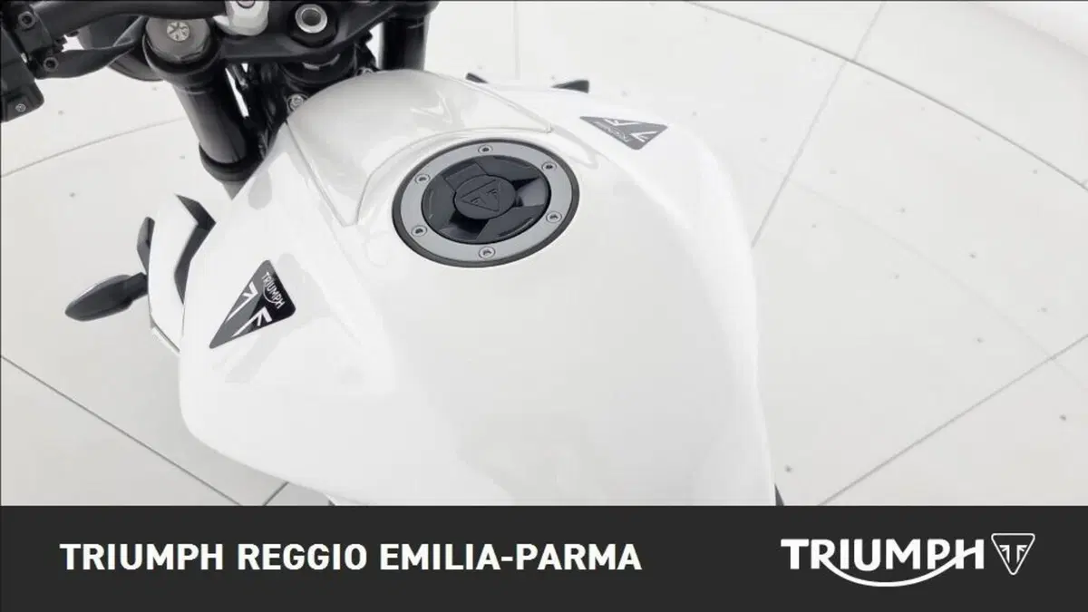 Triumph Street Triple 765 R (2023 - 26) (12)