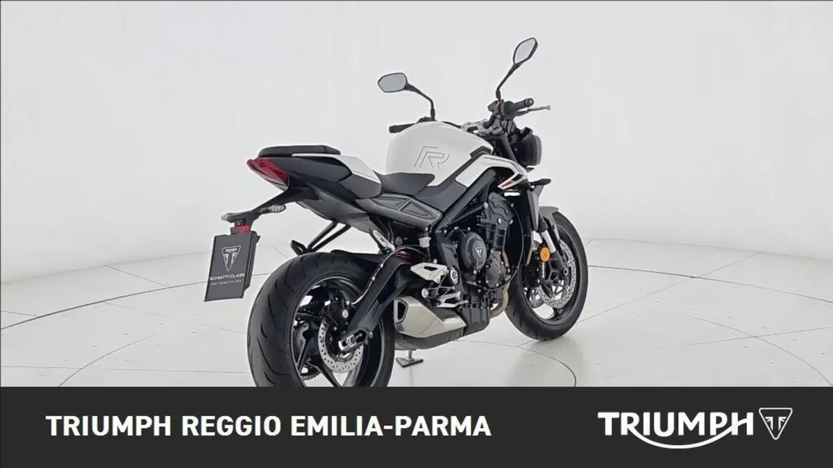 Triumph Street Triple 765 R (2023 - 26) (8)