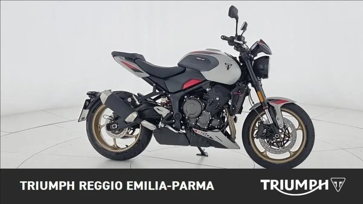 Triumph Trident 800 (2026)