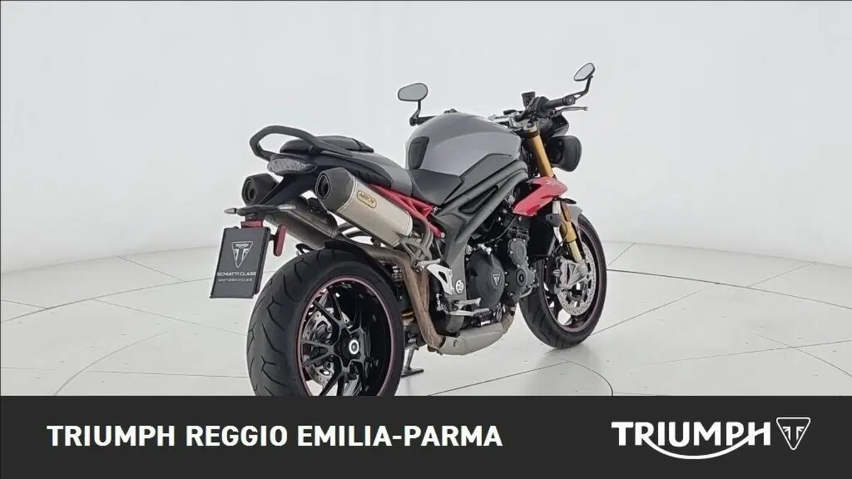 Triumph Speed Triple 1050 R ABS (2016 - 17) (3)