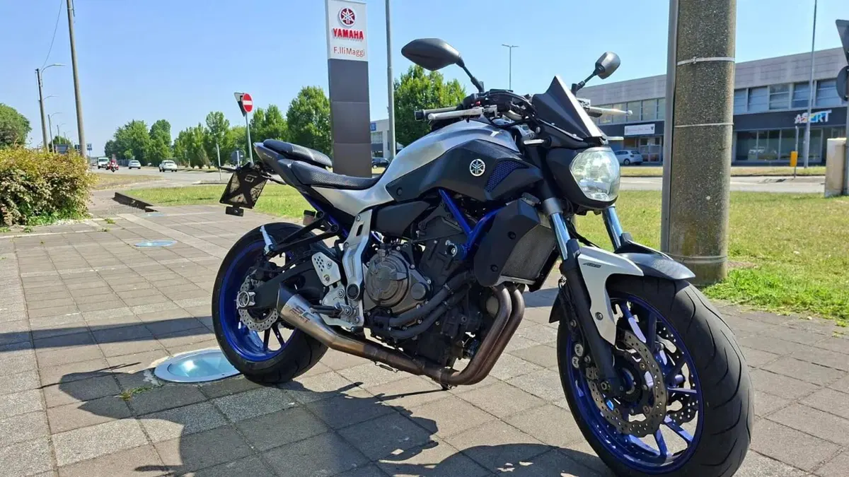Yamaha MT-07 (2014 - 16) (2)