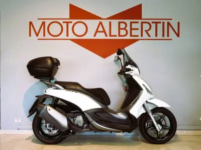 Piaggio Beverly 350 SportTouring ie ABS (2011 - 17) usata