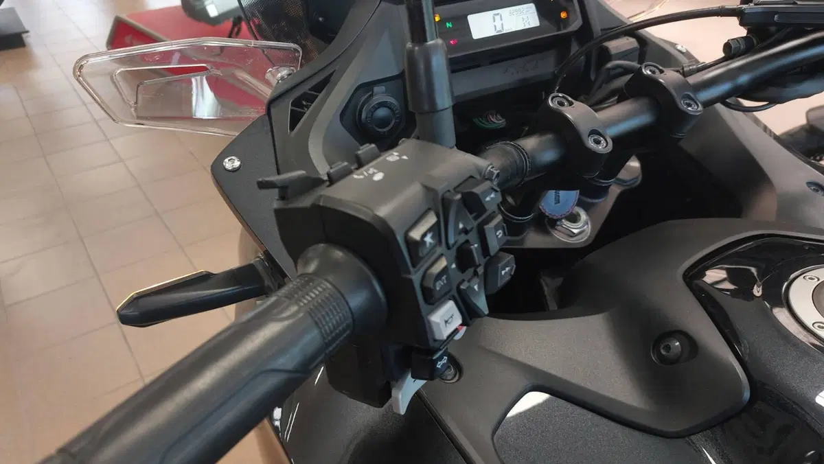 Honda NT 1100 DCT (2022 - 24) (4)