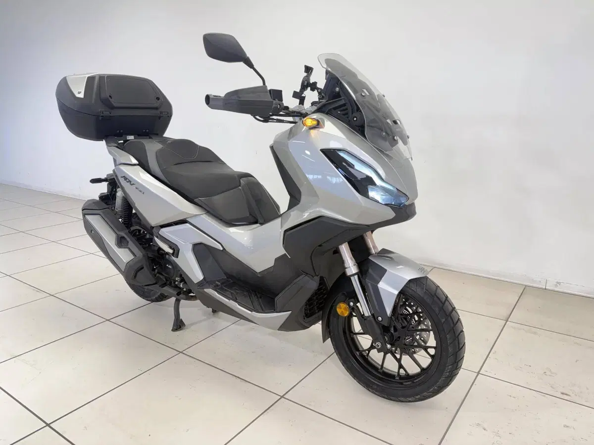 Honda ADV 350 (2022 - 24) (4)