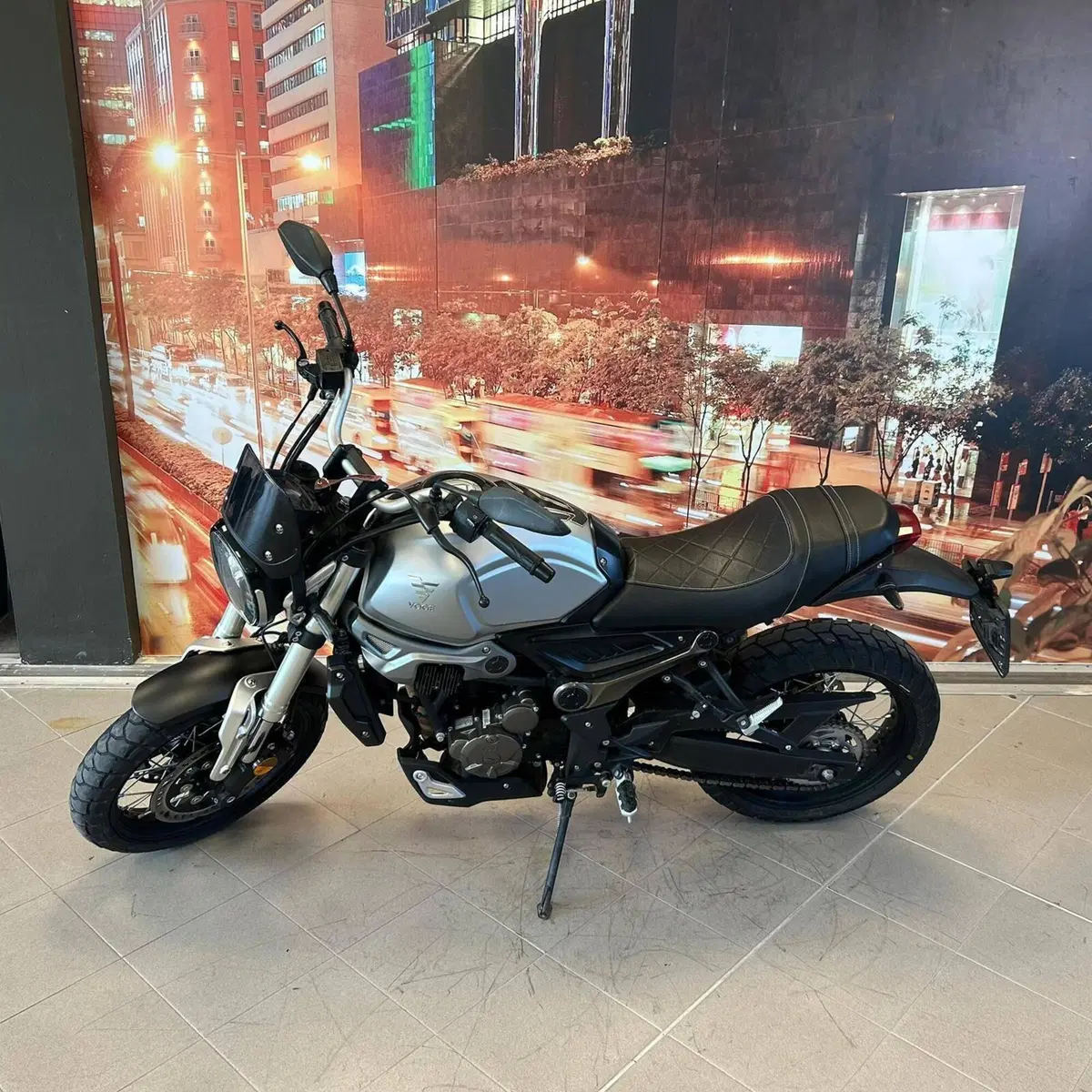 Voge Trofeo 300ACX Scrambler (2021 - 26) (2)