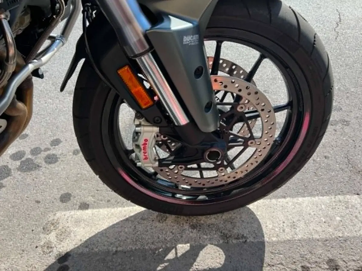 Ducati Multistrada V4 S (2021 - 24) (4)
