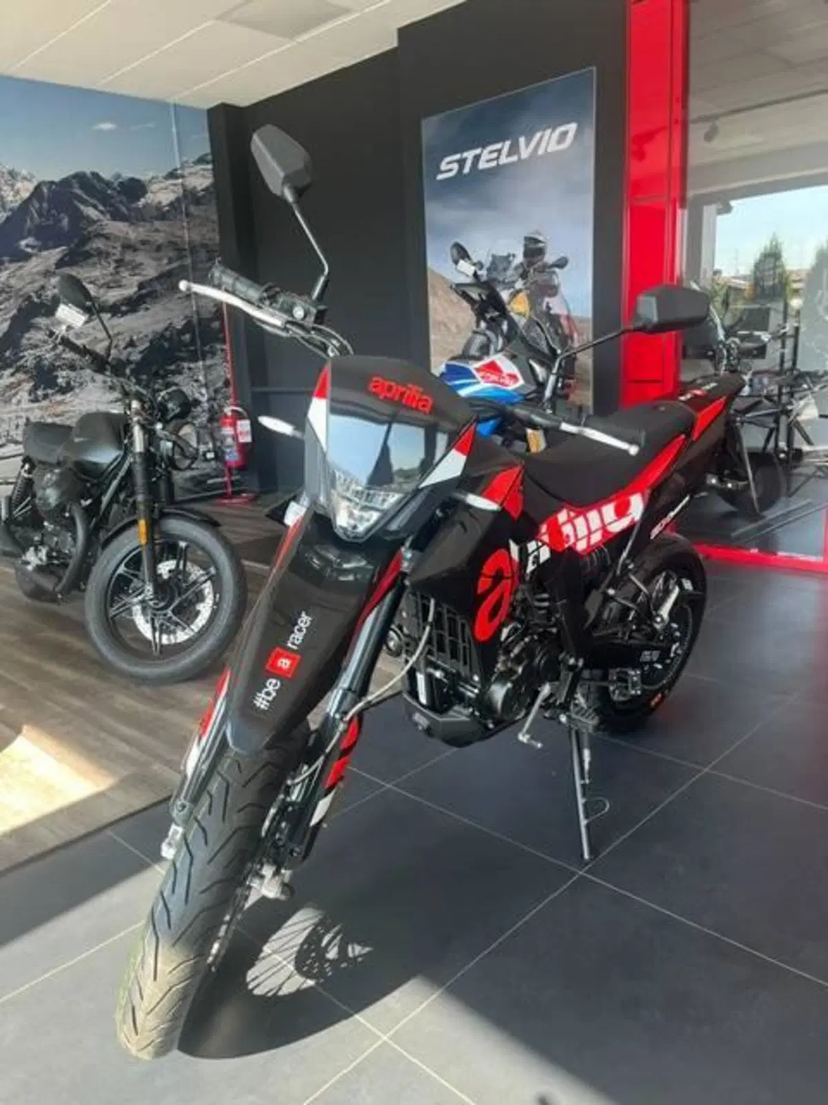 Aprilia SX 125 (2025 - 26) (3)