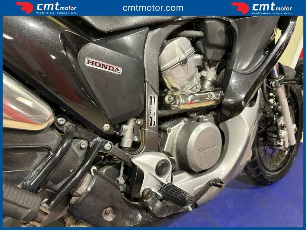 Honda Transalp XL 700 V ABS (2007 - 2013) (11)