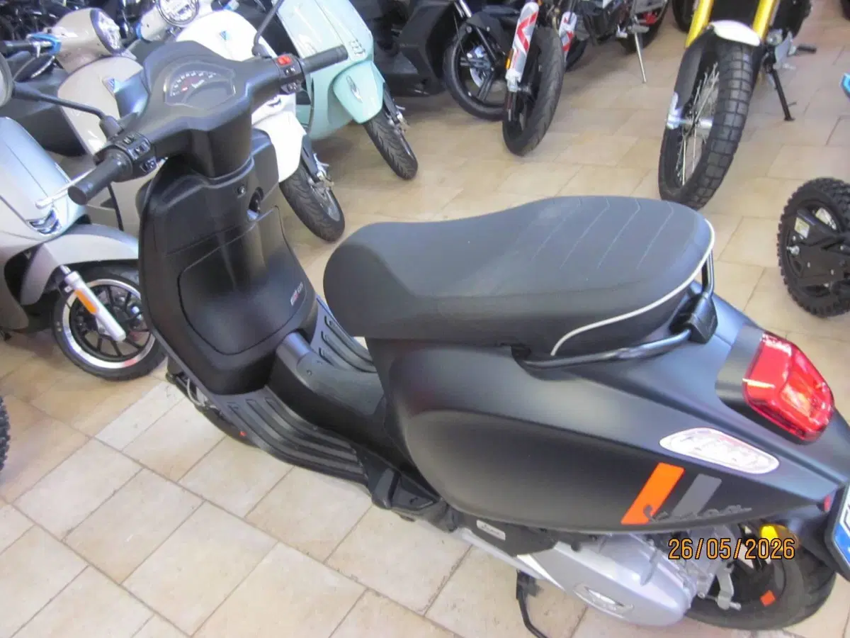 Vespa Primavera 125 S (2023 - 25) (3)