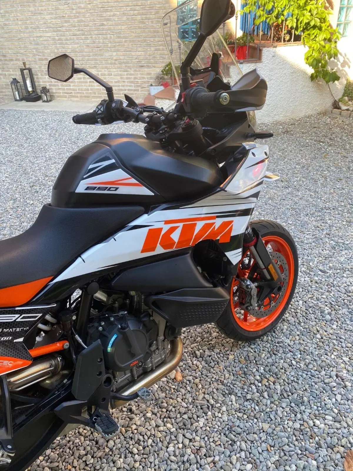 KTM 890 SMT (2023 - 25) (9)