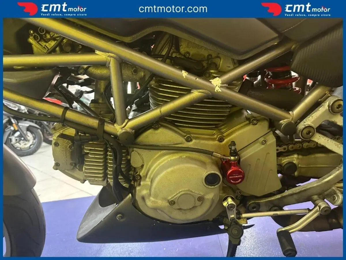 Ducati Monster 600 Dark (2002) (9)