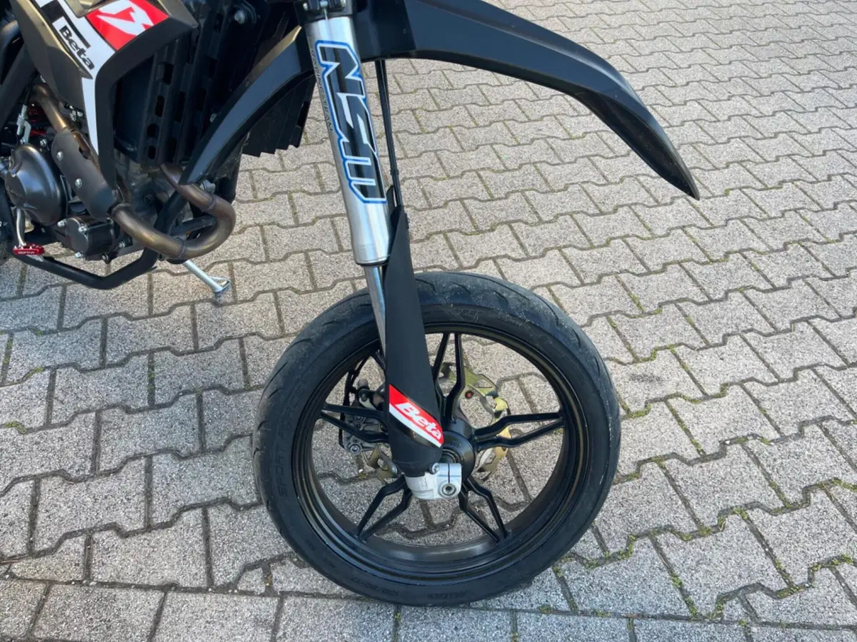 Betamotor RR 125 4T Motard T (2023 - 24) (7)