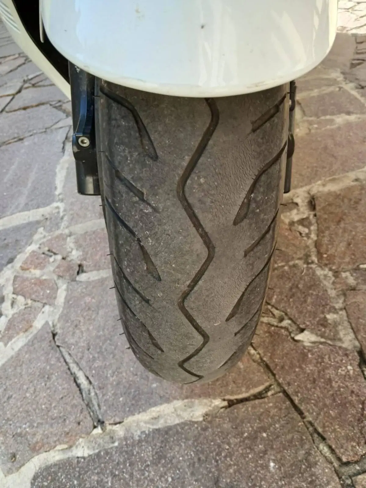 Suzuki Burgman AN 400 Lux ABS (2012 - 17) (2)