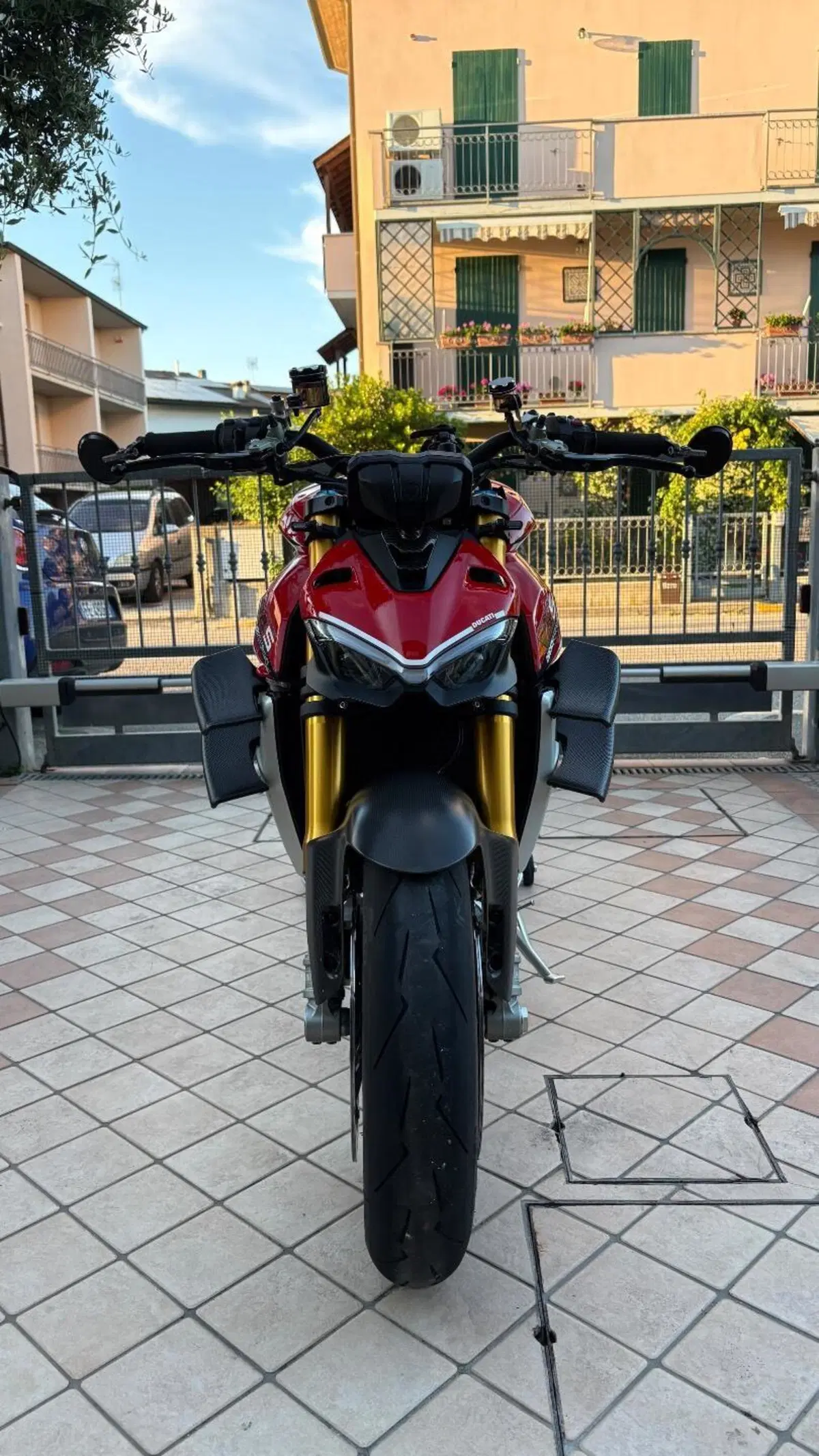 Ducati Streetfighter V4 1100 S (2020) (2)