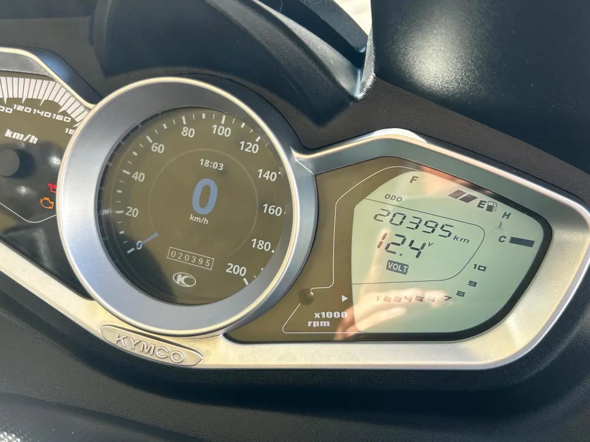 Kymco Xciting 400i S ABS (2019 - 20) (13)