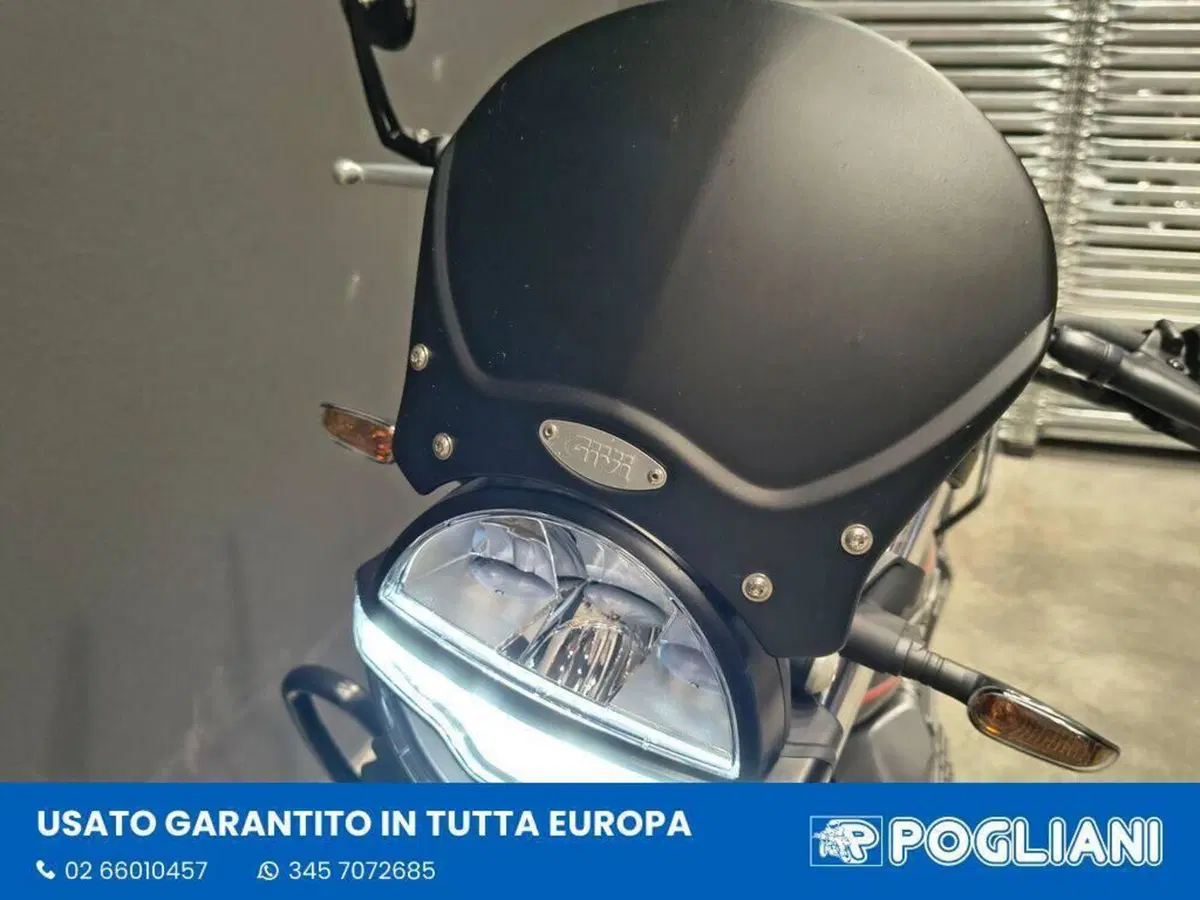 Moto Guzzi V7 Stone Special Edition (2022 - 25) (7)