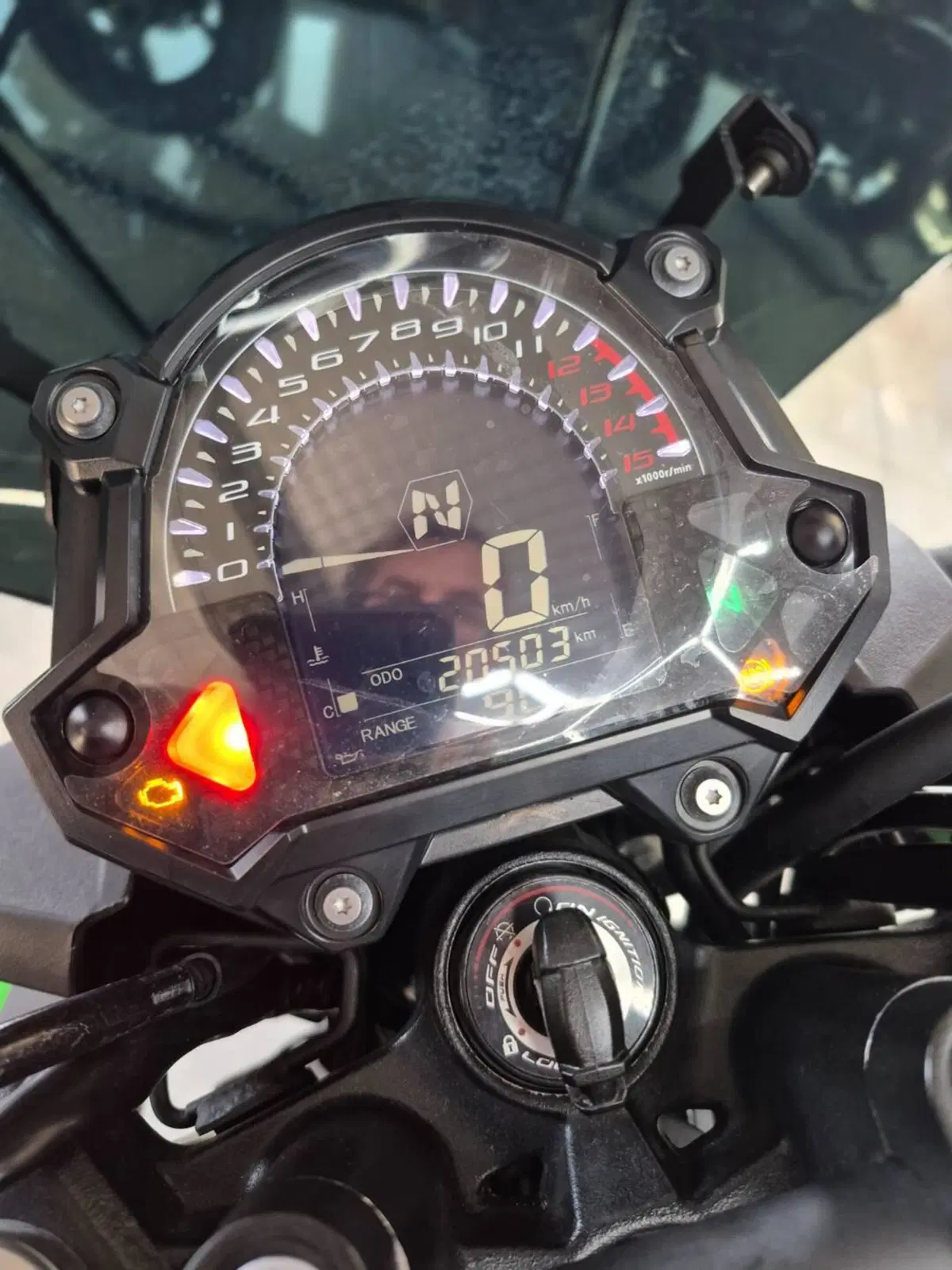 Kawasaki Z 400 (2023) (9)