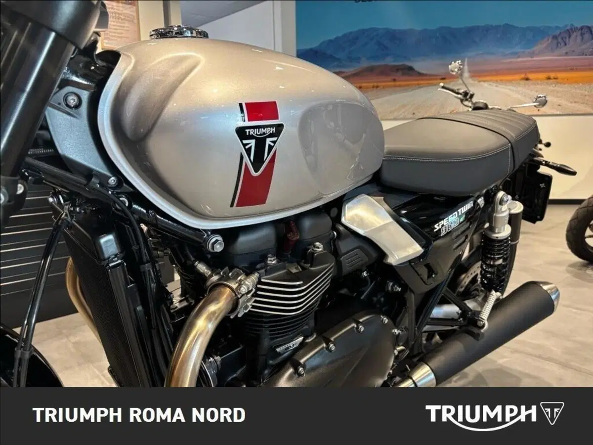 Triumph Speed Twin 900 (2025 - 26) (9)
