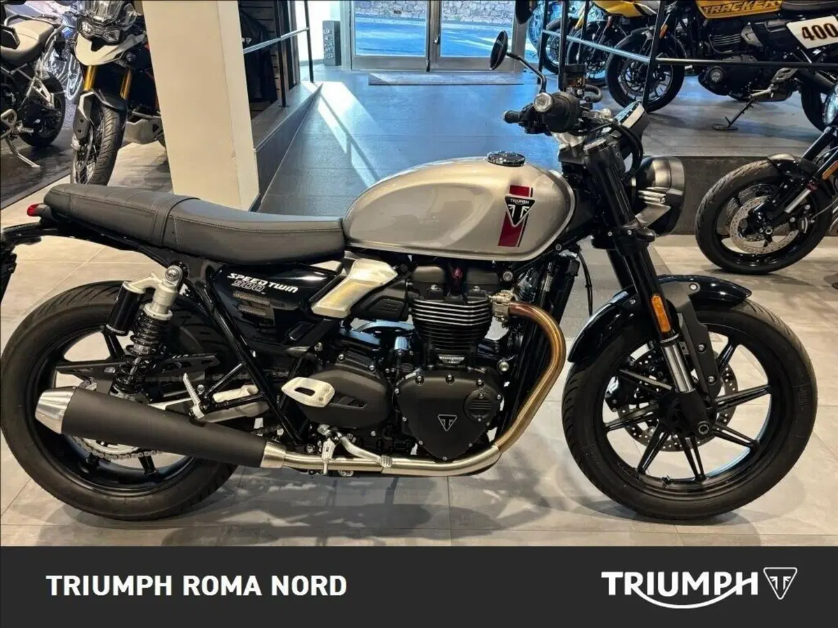 Triumph Speed Twin 900 (2025 - 26) (2)