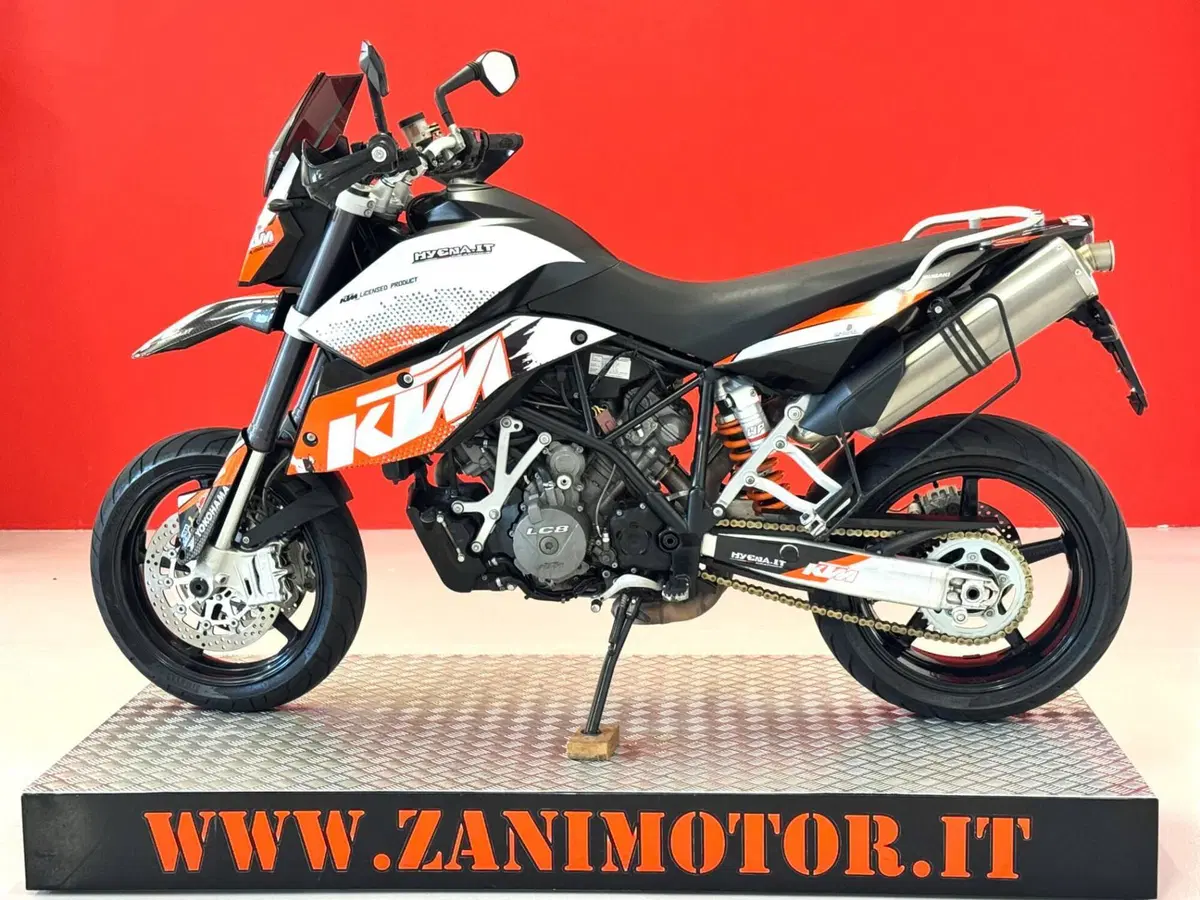 KTM 990 Supermoto (2007 - 10) (5)