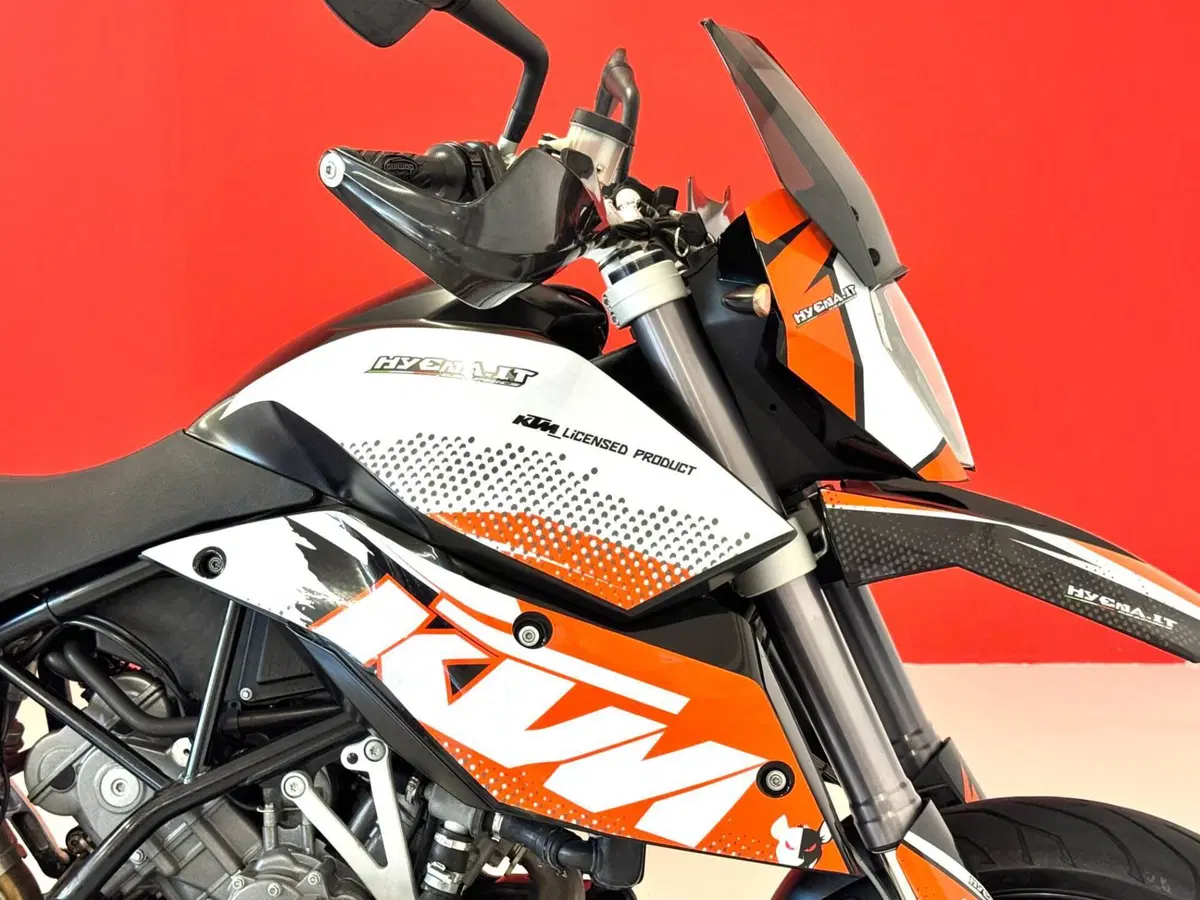KTM 990 Supermoto (2007 - 10) (10)