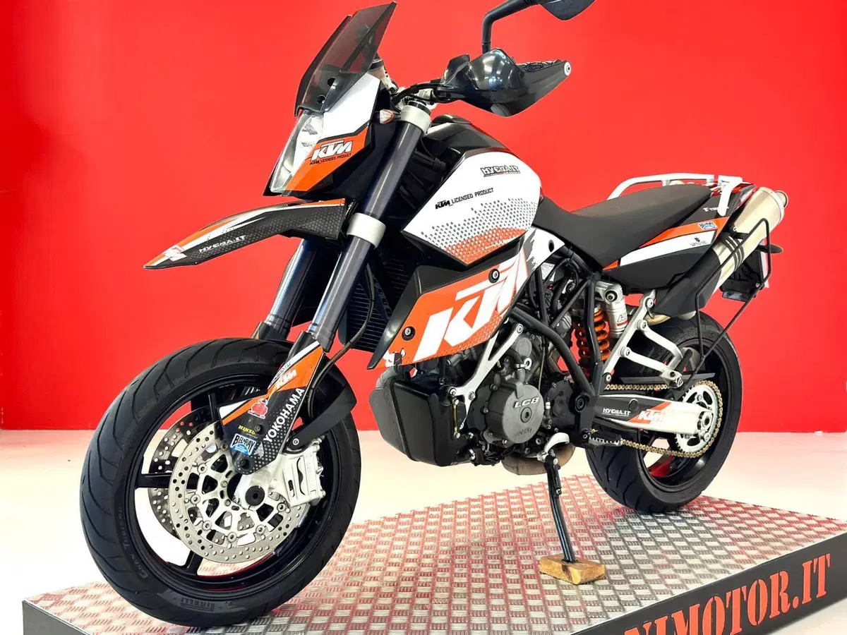 KTM 990 Supermoto (2007 - 10) (14)