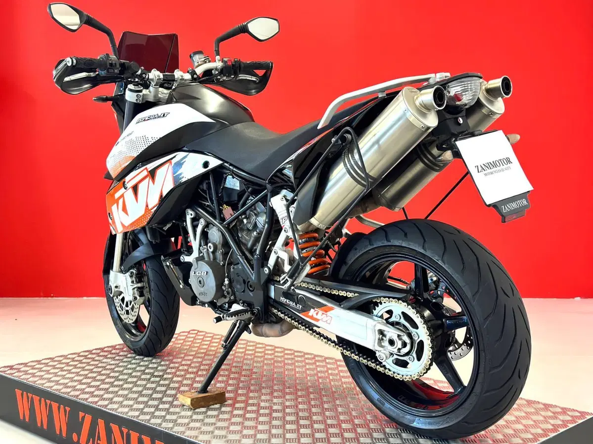 KTM 990 Supermoto (2007 - 10) (17)