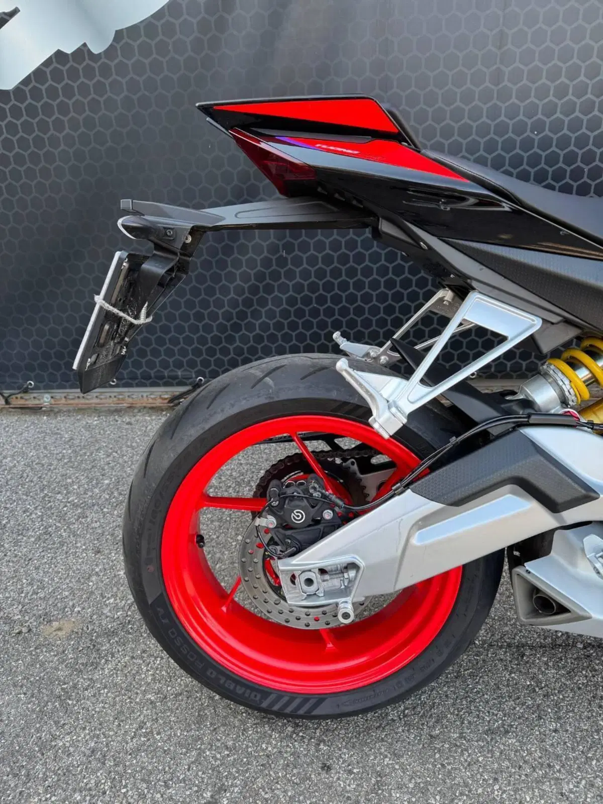 Aprilia Tuono 660 Factory (2022 - 24) (11)