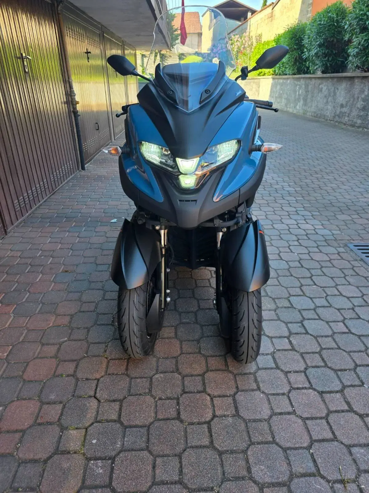 Yamaha Tricity 300 (2021 - 24) (7)