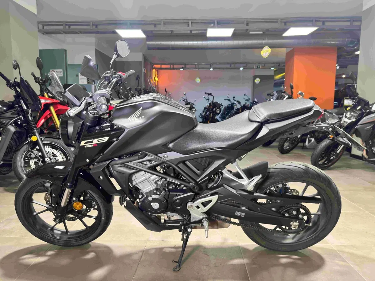 Honda CB 125 R (2024 - 26) (4)
