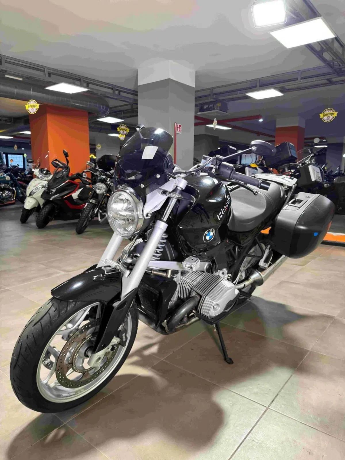 Bmw R 1200 R (2006 - 11) (3)