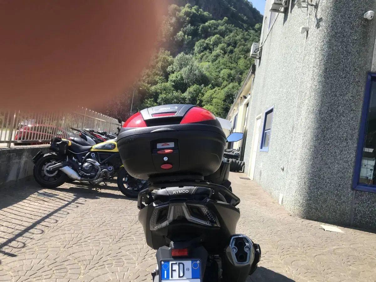 Kymco AK 550 (2020) (2)