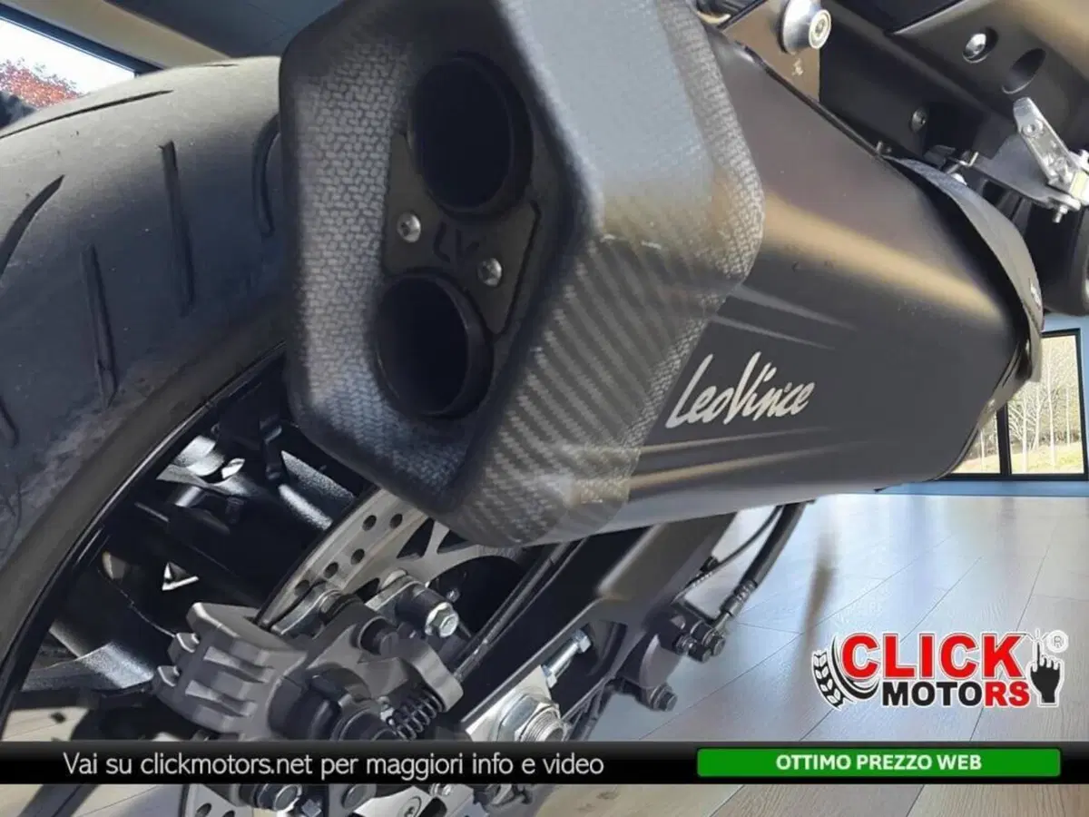 Yamaha T-Max 560 Tech Max (2022 - 24) (6)