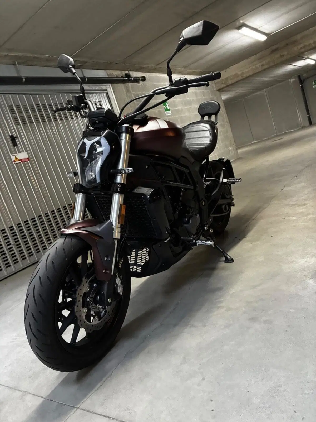 Benelli 502 C (2019 - 20) (5)