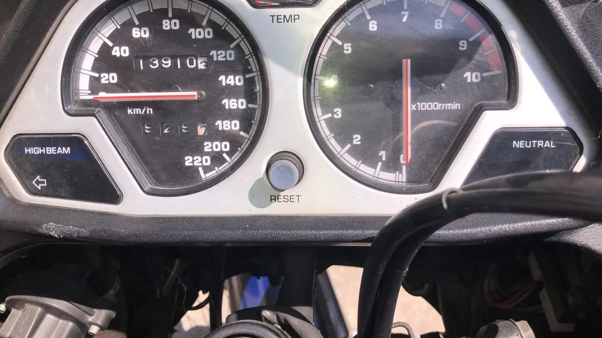 Yamaha XTZ 750 SuperTéneré (1989 - 98) (5)