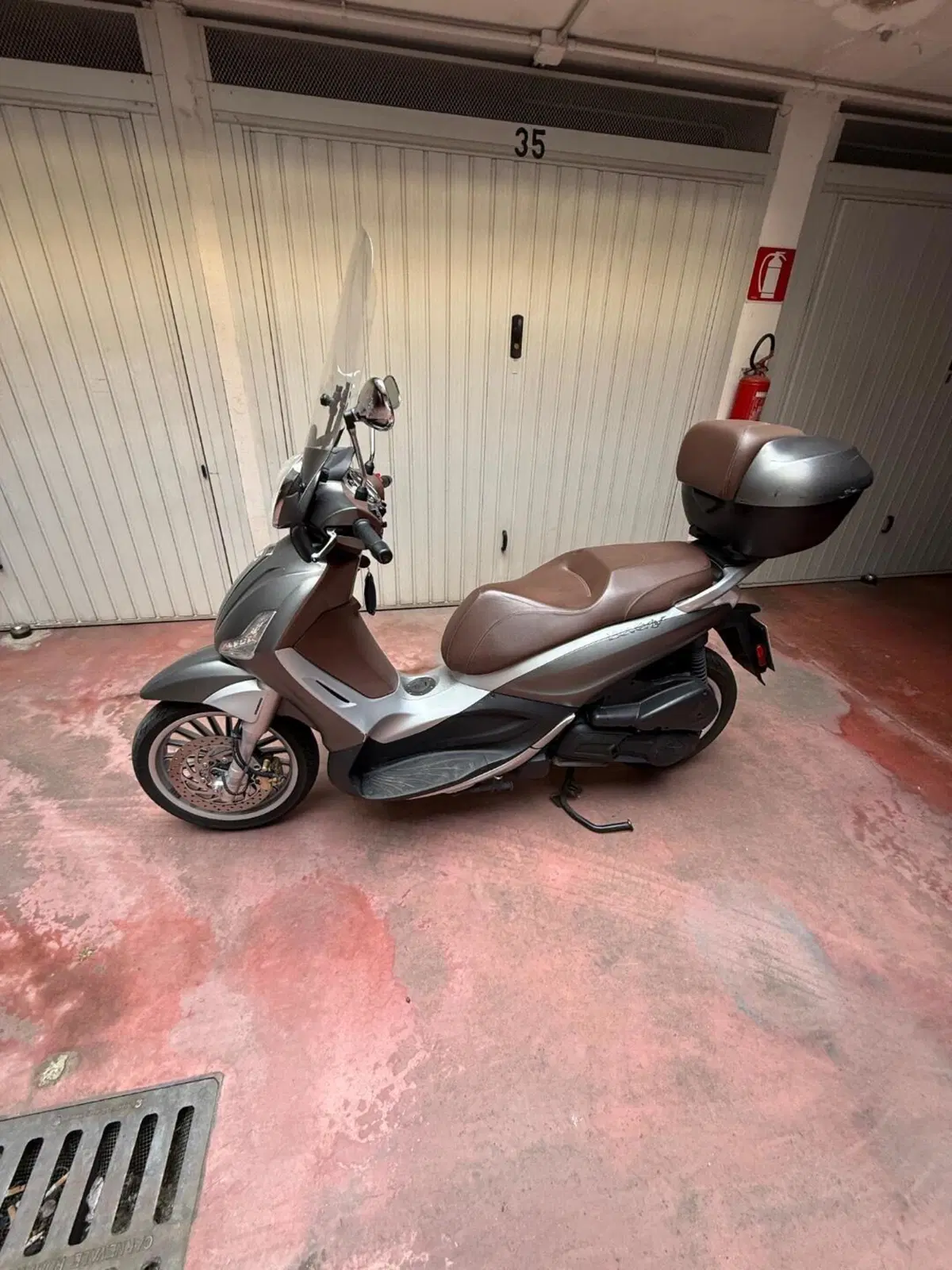 Piaggio Beverly 300 S i.e. ABS-ASR (2016 - 20) (5)