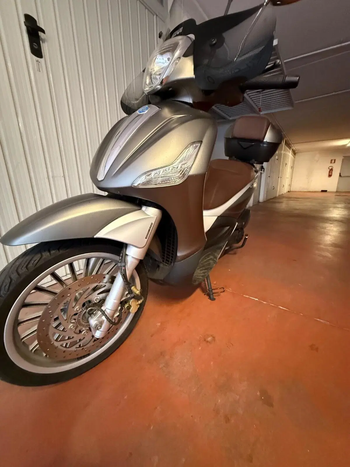 Piaggio Beverly 300 S i.e. ABS-ASR (2016 - 20) (19)