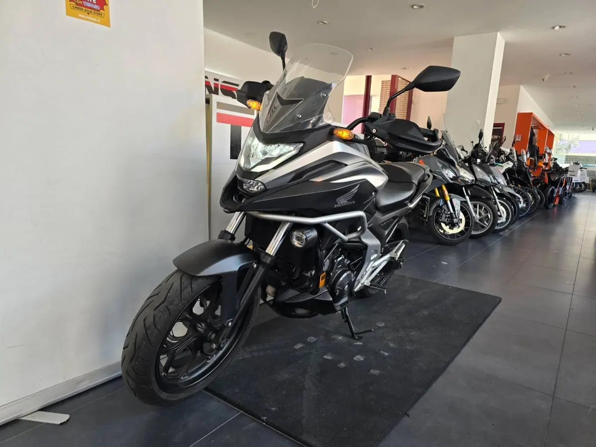 Honda NC 750 X DCT (2021 - 24) (4)