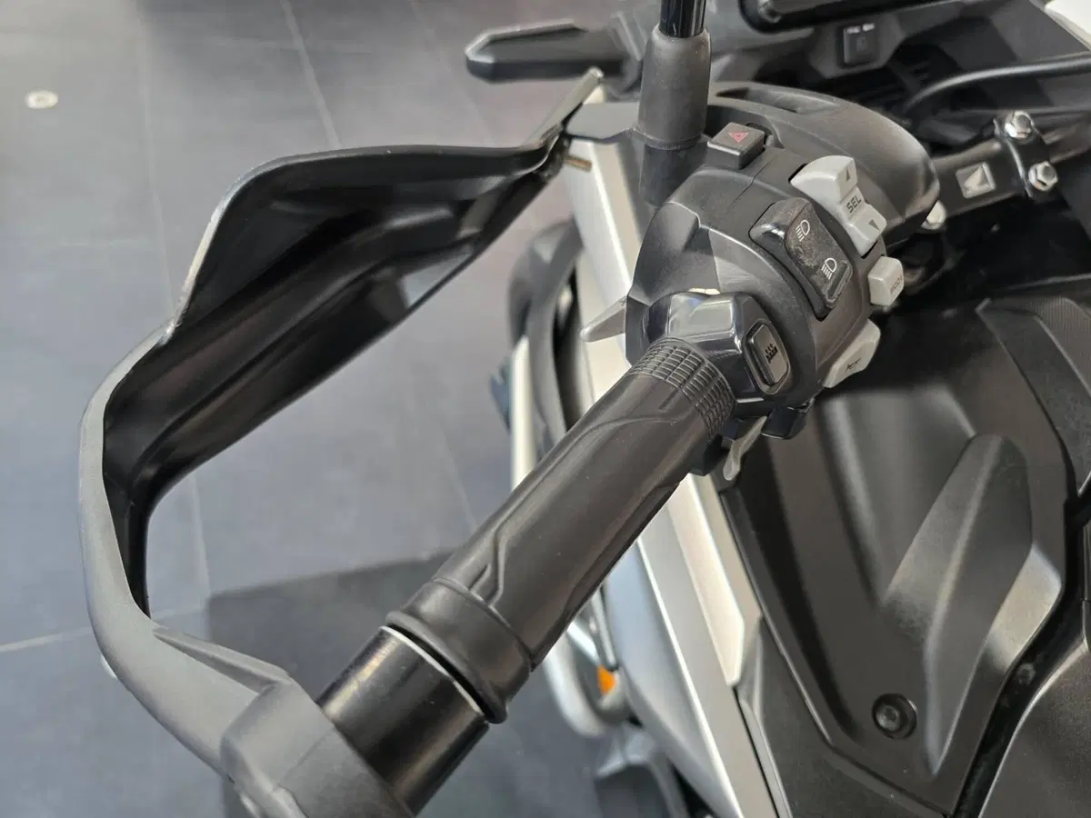 Honda NC 750 X DCT (2021 - 24) (11)