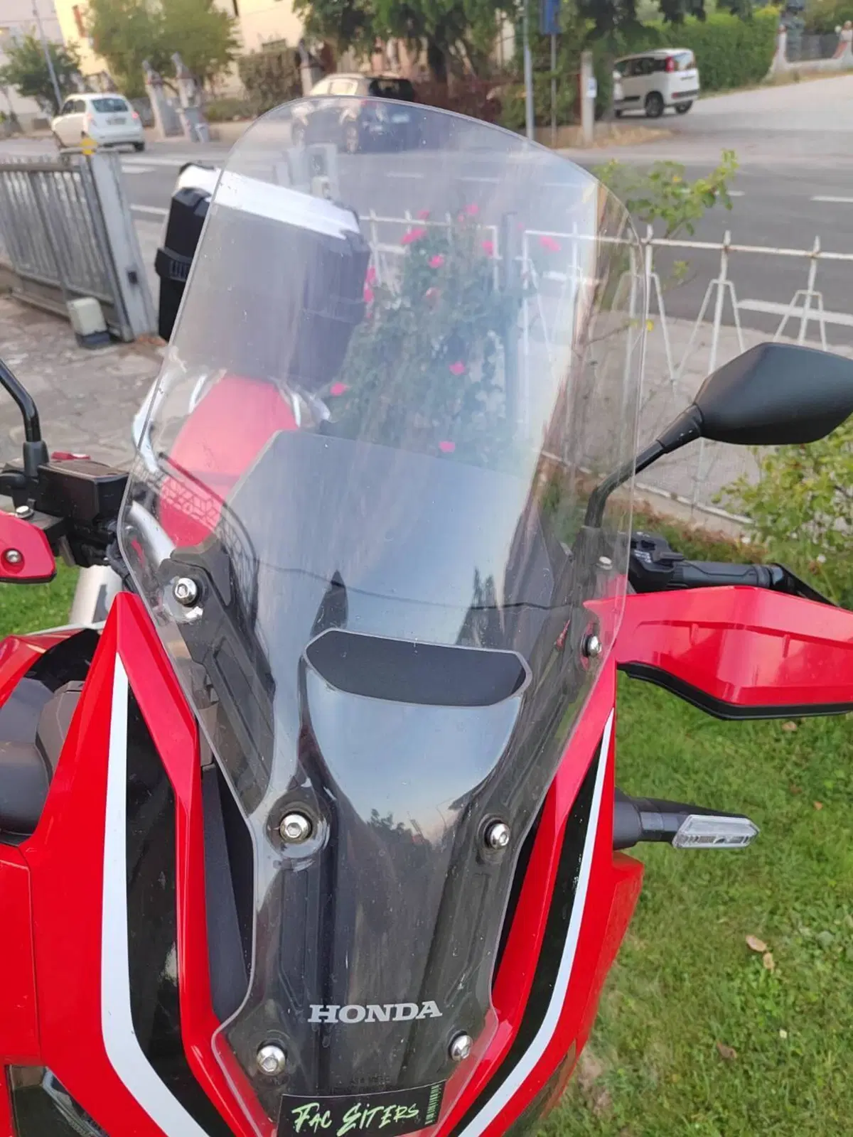 Honda Africa Twin CRF 1100L (2020 - 21) (3)
