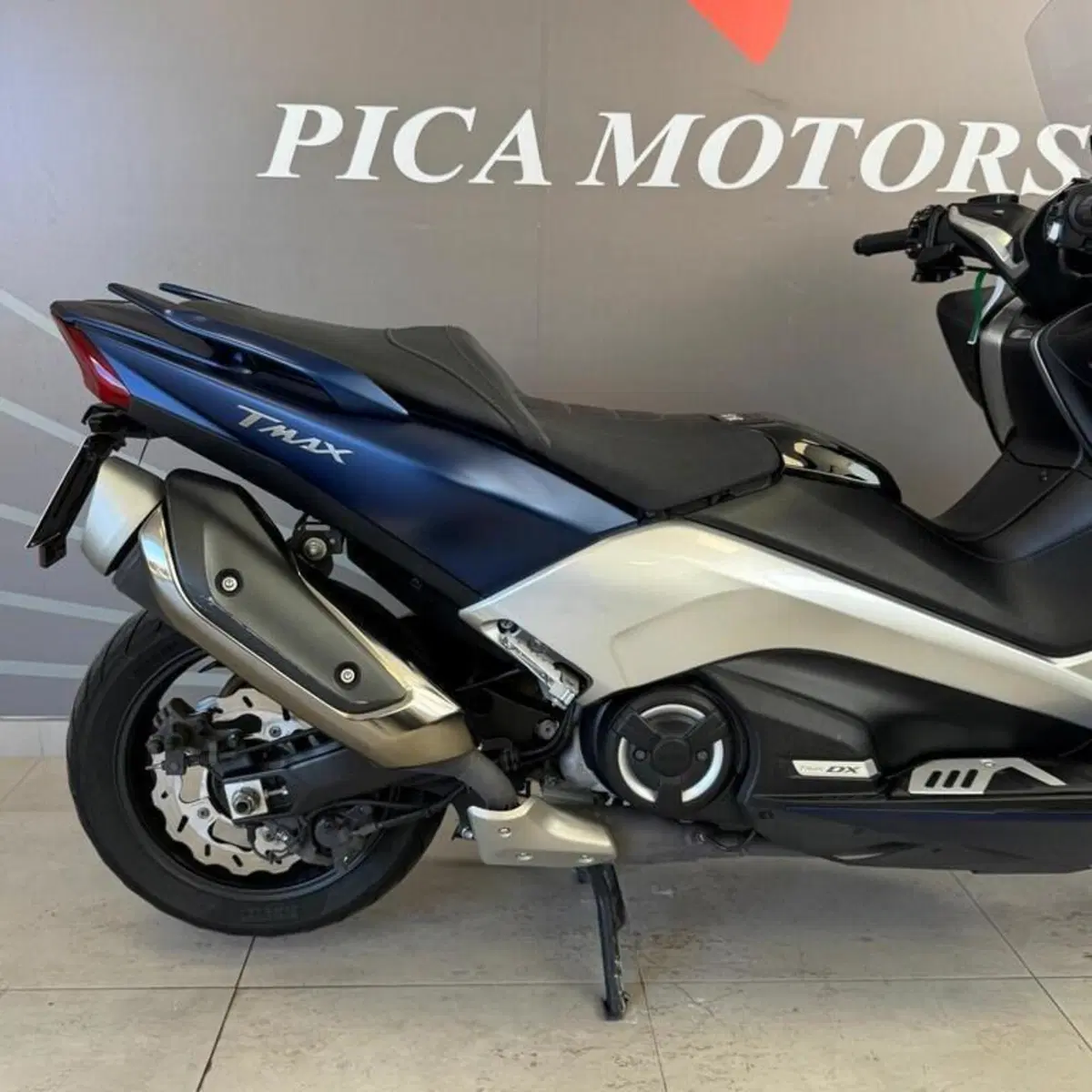 Yamaha T-Max 530 DX (2017 - 19) (2)