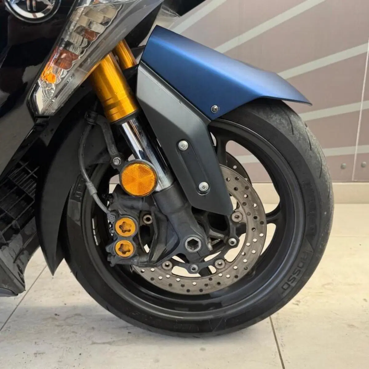 Yamaha T-Max 530 DX (2017 - 19) (4)