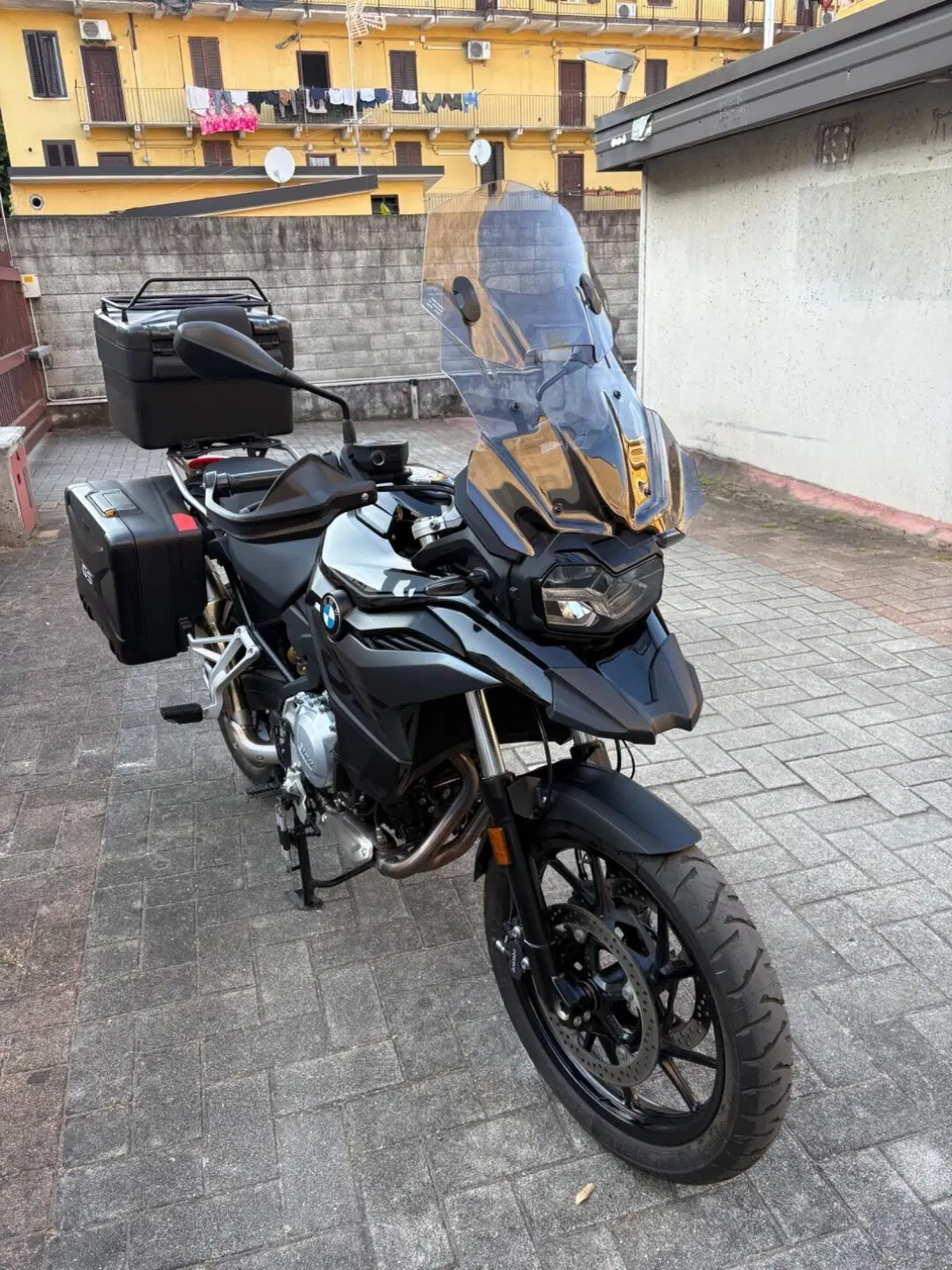 Bmw F 750 GS (2021 - 24) (2)