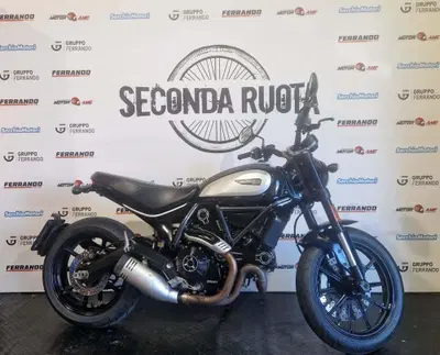 Ducati Scrambler 800 Icon Dark (2021 - 22) usata