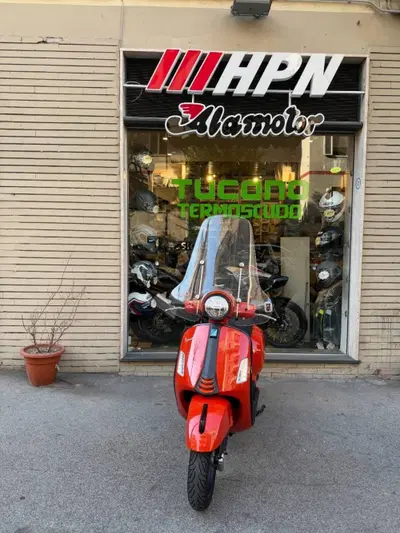Vespa GTS 300 Super Sport (2023 - 24) usata