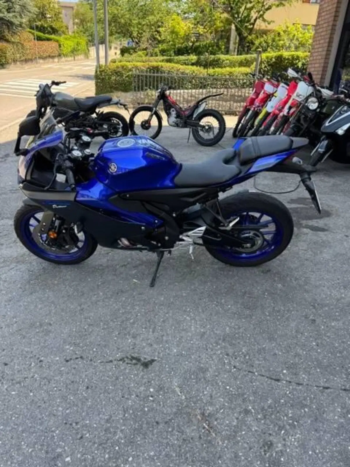 Yamaha YZF R125 (2023 - 26) (4)